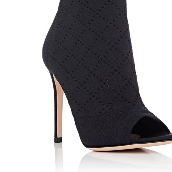 Gianvito Rossi Stretch Knit Fabric Peep Toe Bootie 41 EU 10 US - Picture 3 of 8